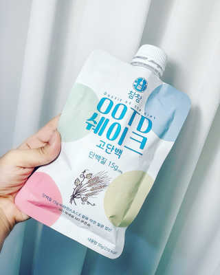 [꾸콤] 참참 OOTD쉐이크 고단백 일주일세트 50g x 5 — 4점을 준 리뷰어가 2020년 10월 올린 사용 사진