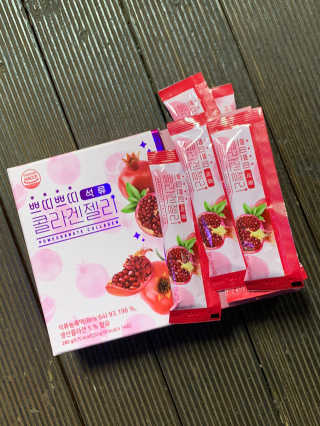 헬스업_쁘띠쁘띠석류콜라겐젤리_20g x 14포 — 5점을 준 리뷰어가 2020년 11월 올린 사용 사진