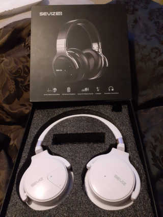 SEVIZ Bluetooth Headphones 10 3color — 5점을 준 리뷰어가 2020년 9월 올린 사용 사진