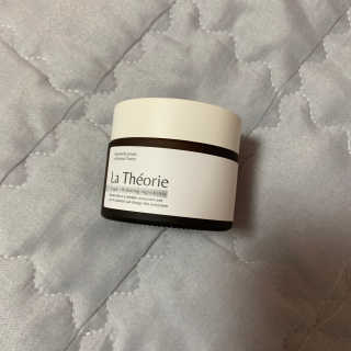 La Theorie Hydrating Ingredients | 하이드레이팅 인그레이디언츠 — 5점을 준 리뷰어가 2020년 5월 올린 사용 사진