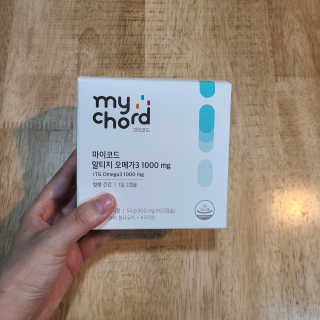 JW중외제약 마이코드 알티지 오메가3 1000 mg — 5점을 준 리뷰어가 2020년 8월 올린 사용 사진
