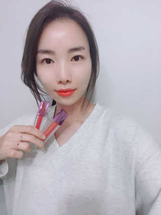 [블랙루즈] 에어 핏 벨벳 틴트 시즌2 中 택1+랜덤1 — 5점을 준 리뷰어가 2020년 9월 올린 사용 사진
