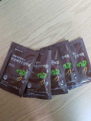 서울약사신협 약사신협_산삼배양근 진액_70ml x 30포 — 5점을 준 리뷰어가 2020년 9월 올린 사용 사진
