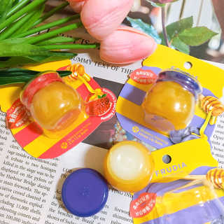 [후르디아] 꿀과즙 보습 립밤_블루베리/석류 3개 세트 — 5점을 준 리뷰어가 2020년 10월 올린 사용 사진