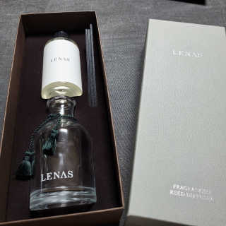 레나스 프리미엄 아로마 디퓨저 200ml  [1SET] — 4점을 준 리뷰어가 2020년 7월 올린 사용 사진