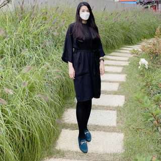세인트디보스 스웨이드 로퍼 플랫 1cm — 5점을 준 리뷰어가 2020년 10월 올린 사용 사진