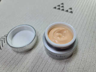 메디페르 [ 1+1 ] 루테인앰플세트 1개 + 루테인크림 50ml 1개 — 5점을 준 리뷰어가 2020년 11월 올린 사용 사진