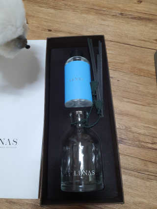 레나스 프리미엄 아로마 디퓨저 200ml  [1SET] — 5점을 준 리뷰어가 2020년 5월 올린 사용 사진