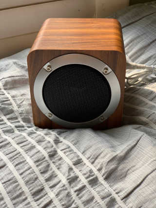 SEVIZ MINI10W 레트로 블루투스 스피커 — 5점을 준 리뷰어가 2020년 8월 올린 사용 사진