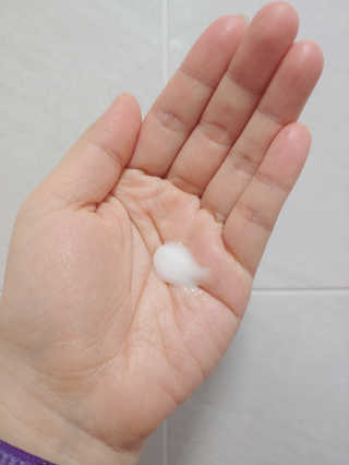 뷰니오 더마플러스 카밍 에멀전200ml — 5점을 준 리뷰어가 2020년 12월 올린 사용 사진