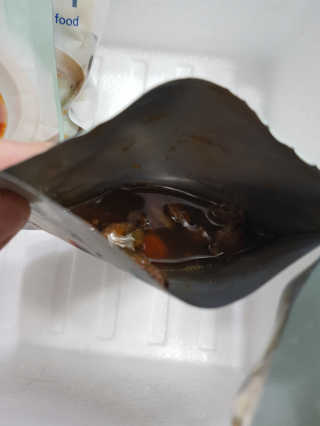 바다는다웰빙이다 완도사랑 전복죽 250g - 2팩 + 전복장조림 2팩 — 5점을 준 리뷰어가 2020년 8월 올린 사용 사진