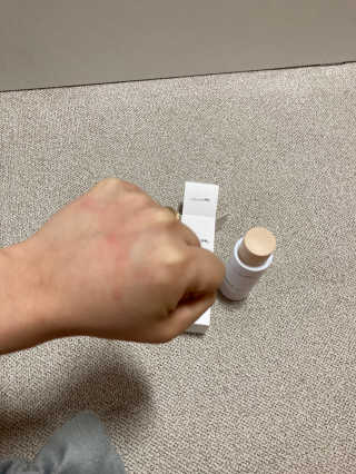 어글리프루프 에센스 스탑디어글리 레드모먼트 에센스 120ml — 5점을 준 리뷰어가 2020년 11월 올린 사용 사진