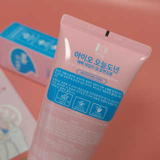 IO 아이오 오늘도 넌 예뻐 - 데일리딥 클렌징폼 — 5점을 준 리뷰어가 2020년 10월 올린 사용 사진