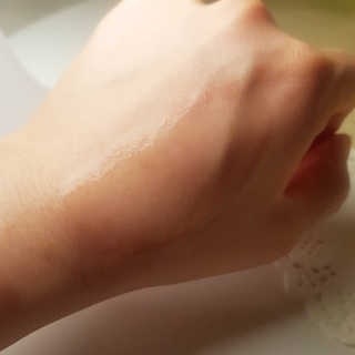미구하라 프리미엄 울트라 화이트닝 퍼펙트 앰플 오리진  20ml — 5점을 준 리뷰어가 2020년 4월 올린 사용 사진