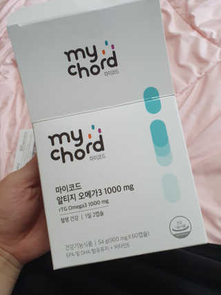 JW중외제약 마이코드 알티지 오메가3 1000 mg — 5점을 준 리뷰어가 2020년 8월 올린 사용 사진