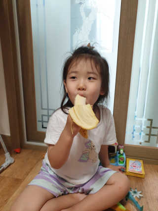 [스미후루] 감숙왕 바나나 1팩 + 감숙왕 굿즈 에디션 — 5점을 준 리뷰어가 2020년 9월 올린 사용 사진
