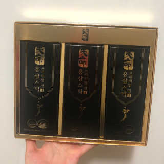 헬스업_천명진프리미엄홍삼스틱_10ml x 30포 — 5점을 준 리뷰어가 2020년 8월 올린 사용 사진