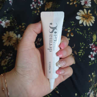 derma SC-Gel 더마에스씨 겔 20g — 5점을 준 리뷰어가 2020년 5월 올린 사용 사진