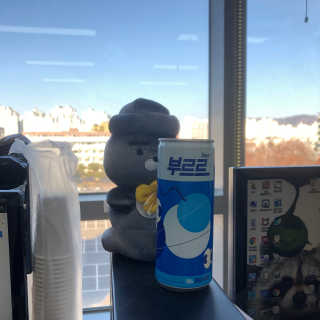 [칼로리 걱정 NO 제로칼로리 탄산음료]  부담없이 즐기는 부르르Brrr~~ 제로 사이다 — 3점을 준 리뷰어가 2020년 11월 올린 사용 사진