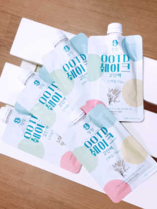 [꾸콤] 참참 OOTD쉐이크 고단백 일주일세트 50g x 5 — 5점을 준 리뷰어가 2020년 10월 올린 사용 사진