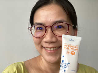 트리티스 SG_[TREATIS] UV Defence Sun Cream — 5점을 준 리뷰어가 2020년 10월 올린 사용 사진