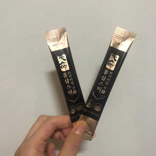 헬스업_천명진프리미엄홍삼스틱_10ml x 30포 — 5점을 준 리뷰어가 2020년 8월 올린 사용 사진