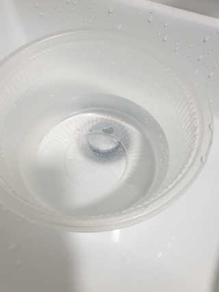[설랩] 클렌징워터 세안수 500ml x 6팩 — 5점을 준 리뷰어가 2020년 8월 올린 사용 사진