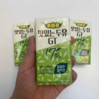 남양유업 맛있는두유GT 17차 깔끔한말차맛 — 5점을 준 리뷰어가 2020년 9월 올린 사용 사진