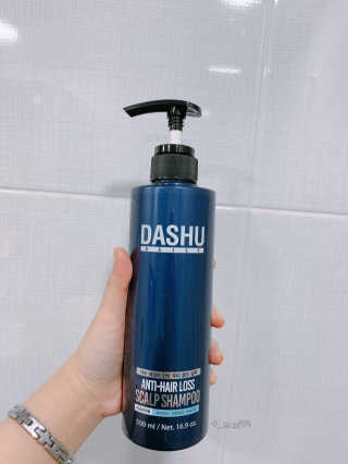 다슈코리아 다슈 데일리 단백질 한방 두피 골드 샴푸 500ml — 5점을 준 리뷰어가 2020년 11월 올린 사용 사진