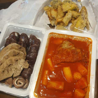 죠스떡볶이 [죠스푸드] 짜빠떡볶이+떡또그+범벅만두 신메뉴 3종 — 5점을 준 리뷰어가 2020년 5월 올린 사용 사진