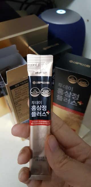 서울약사신협_투데이홍삼정플러스스틱_10g x 30포 — 5점을 준 리뷰어가 2020년 12월 올린 사용 사진