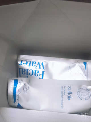 [설랩] 클렌징워터 세안수 500ml x 6팩 — 4.5점을 준 리뷰어가 2020년 10월 올린 사용 사진