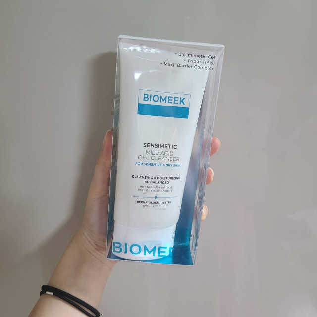 BIOMEEK SENSIMETIC MILD ACID CLEANSER 리뷰 사진