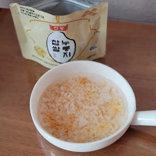 [꾸콤] 참참 전통 찹쌀 누룽지 일주일세트 60g x 5 — 4점을 준 리뷰어가 2020년 10월 올린 사용 사진