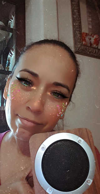 SEVIZ MINI10W 레트로 블루투스 스피커 — 4.5점을 준 리뷰어가 2020년 8월 올린 사용 사진