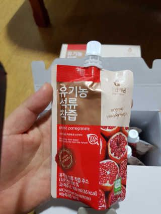 자연에온 유기농 석류 착즙 100mL 10개입 2BOX — 5점을 준 리뷰어가 2020년 11월 올린 사용 사진