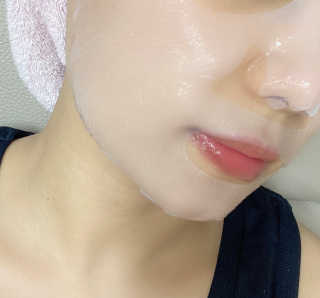 이너풀 하이 모이스처라이징 바이오셀룰로오스 마스크 — 5점을 준 리뷰어가 2020년 8월 올린 사용 사진
