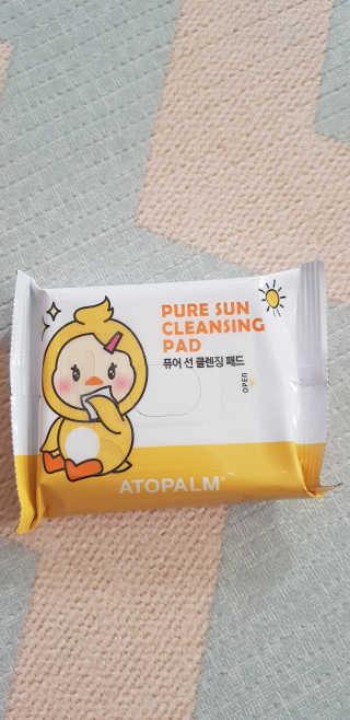 아토팜 야외놀이 선밀크 SPF50+ PA+++ — 5점을 준 리뷰어가 2020년 5월 올린 사용 사진