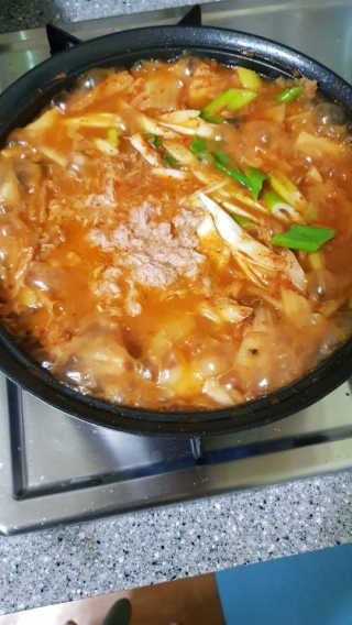 동원참치 펭수참치 — 4점을 준 리뷰어가 2020년 6월 올린 사용 사진