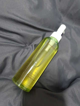 스킨큐어 산다화 순한 클렌징 동백 오일 200ml — 5점을 준 리뷰어가 2020년 5월 올린 사용 사진
