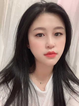 라보에이치 프로바이오틱스 탈모증상완화 샴푸 — 4.5점을 준 리뷰어가 2020년 10월 올린 사용 사진