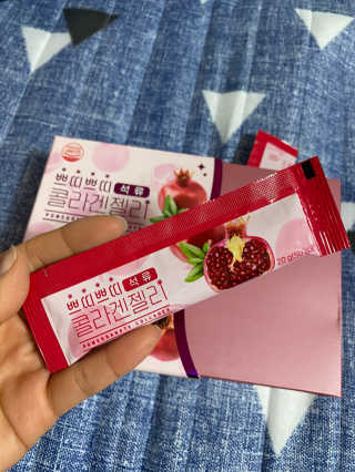 헬스업_쁘띠쁘띠석류콜라겐젤리_20g x 14포 — 4점을 준 리뷰어가 2020년 10월 올린 사용 사진