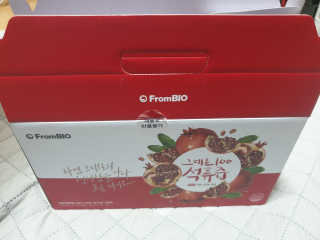 프롬바이오 오직 석류만 [그대로100 석류즙] 하루 1포로 건강하게 — 5점을 준 리뷰어가 2020년 5월 올린 사용 사진