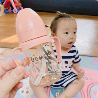유비맘 샘방지 PPSU 빨대컵_컬러 랜덤 발송 — 4점을 준 리뷰어가 2020년 7월 올린 사용 사진