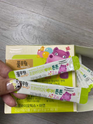 [풀무원베이비밀] 프로바이오락 베이비 튼튼 유산균 — 5점을 준 리뷰어가 2020년 9월 올린 사용 사진