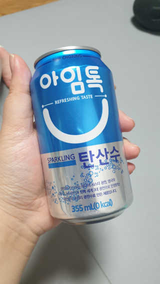일화 아임톡 탄산수 355mlX24캔 + 보냉팩 증정이벤트 — 5점을 준 리뷰어가 2020년 5월 올린 사용 사진