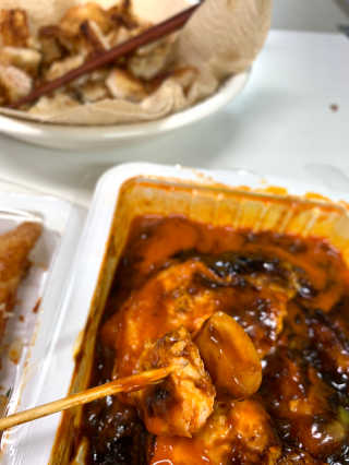 죠스떡볶이 [죠스푸드] 짜빠떡볶이+떡또그+범벅만두 신메뉴 3종 — 5점을 준 리뷰어가 2020년 4월 올린 사용 사진