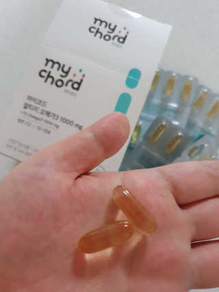 JW중외제약 마이코드 알티지 오메가3 1000 mg — 4.5점을 준 리뷰어가 2020년 9월 올린 사용 사진