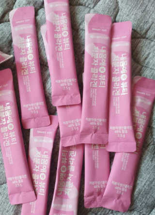 서울약사신협_내몸애뷰티저분자콜라겐_2.5g 50포 — 5점을 준 리뷰어가 2020년 4월 올린 사용 사진