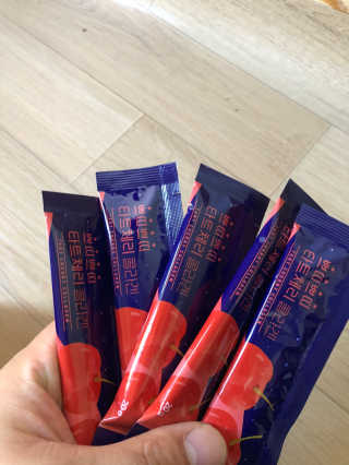 서울약사신협_쁘띠쁘띠타트체리콜라겐_20g x 14포 — 5점을 준 리뷰어가 2020년 11월 올린 사용 사진